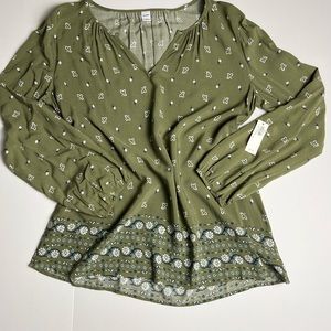 Women’s Old Navy LS Rayon Top